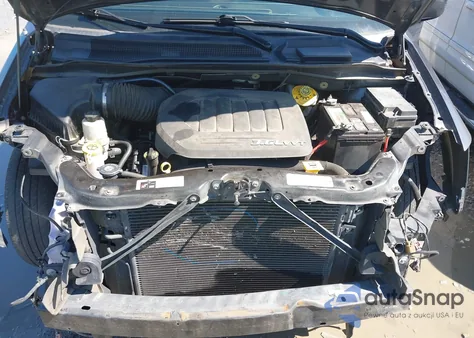 2018 Dodge Grand Caravan Sxt from USA, damaged, VIN 2C4RDGCG2JR329951